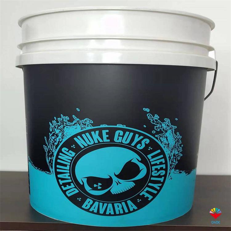 In-mold labeling gives you a different aesthetic experience